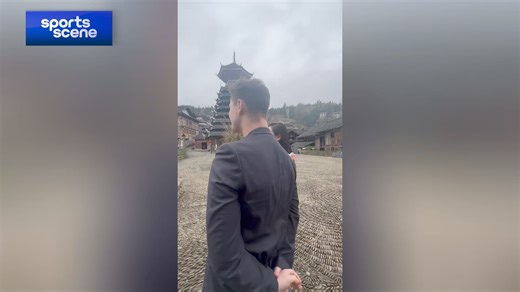 Mike's #VSL Vlog Part 2🎥 🚶‍♂️Mike took a "city walk" with Qiuyuan at Dali Dong Village and experienced that how people of the "Pearl in the Mountains" used their ethnic culture to revitalize the economy. | CGTN Sports Scene