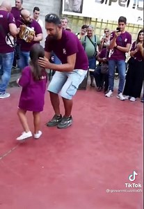 476K views · 17K reactions | Tarantella calabrese... Evviva a cu balla By giovannicuzzilla05 | Estate in Calabria | Facebook