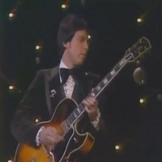 昔のジャズの神ギターソロ 世界一速弾きのフュージョン！ Chuck Mangione Feels So Good Guitar Solo #shorts