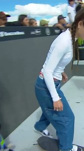 4.6K views · 988 reactions | @isabellyskate09 takes the final spot to get into the Women’s Wild Card Jam tomorrow at #SLSBrasilia  [ Select Series Moments B2YB @heinekenbr ] | Street League Skateboarding | Facebook