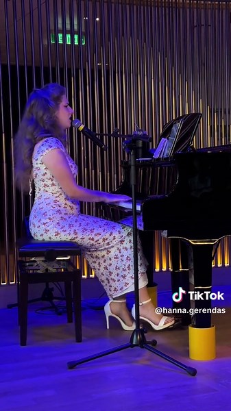 Enjoying Live Piano Music on a Cruise Ship