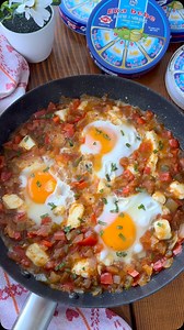 4.6K views · 655 reactions | Shashushka me qep,speca,vezë dhe djathë...