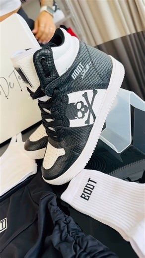 Já organizou os looks de treino da semana? 🥰📝 Todos itens disponíveis no Site Oficial (link na bio)! | Boot Training Brasil