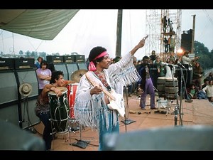 WOODSTOCK Villanova Junction Blues - Jimi Hendrix - Backing track jam (with scales & chords)