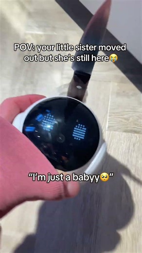 I love when she visits home with a tiny robot 😭❤️#longdistance #siblings #camera #robot