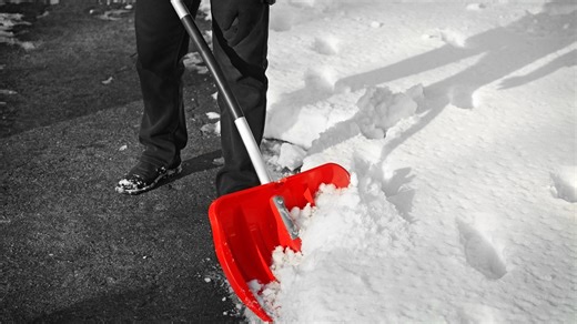Who's responsible for shoveling sidewalks in DC, Maryland and Virginia?