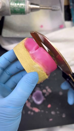 Episode 4 I bite blocks