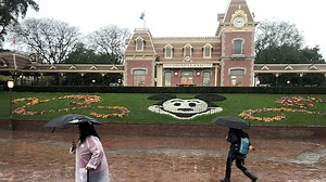 Disney announces the closure of parks due to spread of coronavirus