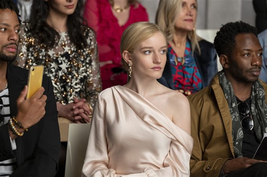 ‘Inventing Anna’ Trailer: Julia Garner Is Socialite Grifter Anna Delvey In Shonda Rhimes’ Netflix Series