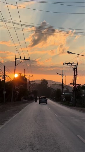 วิดีโอของ Tale (@tale.tale14) พร้อมเพลง ลมหนาวแห่งความคึดฮอด - ดุ่ย เชียงรัมย์