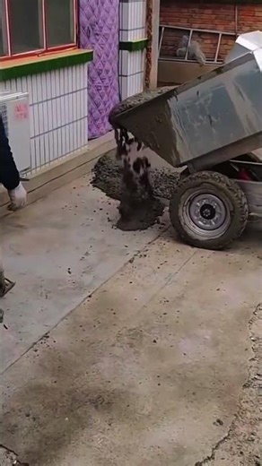 Amazing Floor Casting Process Done Easily Using a Unique Tool
