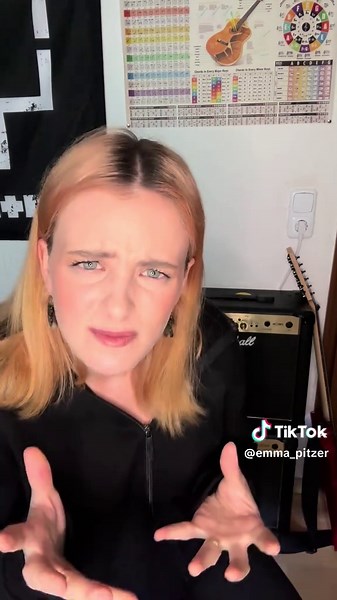 E-Gitarre spielen: Technik und Tipps für Anfänger