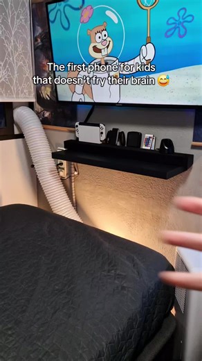 This mini smartphone is the perfect gift for kids! not a toy, it's a real phone with parental controls, calls, messages, and more. Designed to keep your child connected and safe without giving them a full size phone. Ideal for first-time phone users, young children, or a backup phone. #miniphone #firstphone #kidstech #giftforkids