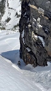 11K views · 78 reactions | This snowmobile hill climb is PURE MADNESS ❄️#Snowmobile #ExtremeSports #WinterFun #Adventure #EpicFail | Snowmobile | Facebook