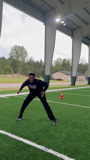 Fred Smith Jr: Dad's Pro Basketball Drills Fuel Championship Season