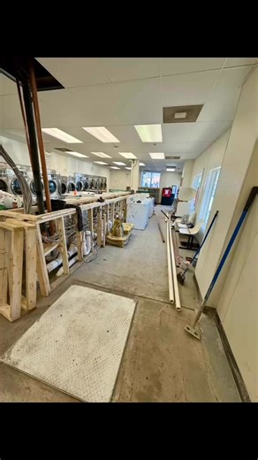 If you’ve been in lately, you’ve already seen the transformation in motion — and we can’t thank you enough for your patience while we’ve kept Mel’s as clean and functional as possible through the remodel. 🛠️🩷 We’ve now reached the stage where the larger projects take over the entire laundromat, so here’s what the next few weeks will look like: 🫧 Today, Thursday & Friday: We’ll be closed to the public from 8am–3pm, but still open for self‑service every evening and all weekend. 🫧 Temporary Cap