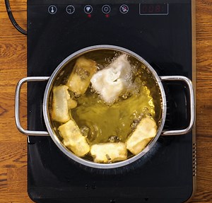 44K views · 113 reactions | Schnelles Hacken beim Kochen: Zeitsparende Tipps für stressige Abende! | 5 Minuten Tricks SPIEL | Facebook