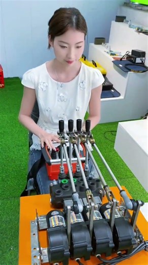 Looking for a reliable wireless remote for your truck crane? #CraneRemoteReview #TruckCraneTools