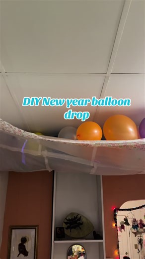 DIY New Year Balloon Drop Tutorial