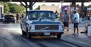 Clean-Looking 1972 Chevy C10 Is a a Proper Sleeper, Owns 5-Second 1/8-Mile Runs