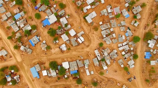 Getting online is transformative but many people don’t know how to 🌐 With #GSMA and Asisat Oshoala Academy, let’s get governments globally to do more to improve #digitalliteracy and close the #UsageGap📱 Find out more 👉 https://www.gsma.com/breakingbarriers/?utm_source=facebook&utm_medium=social&utm_campaign=gsma_breakingbarriers | GSMA