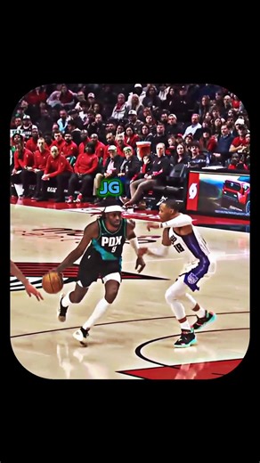 jerami grant with the slam 💪🏾