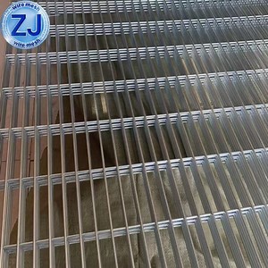 [Hot Item] Reinforced Welded Wire Mesh Latest Product 4X4 / 6X6 / 10X10 Concrete