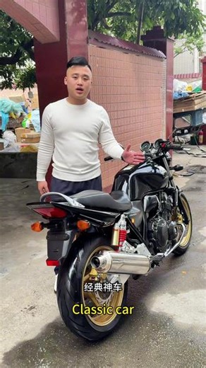 2013年 本田CB400 VTEC四代 全车原装到货 整车原板原灯 直列四缸水冷电喷400cc排量 前后日清卡钳 Showa减震 防盗带芯片钥匙 车况精品无瑕疵 一车传三代 一代经典神B #机车 #摩托车跑车 #摩托热门 #机车没有你们想象的那么贵 #摩托车跑车机车
