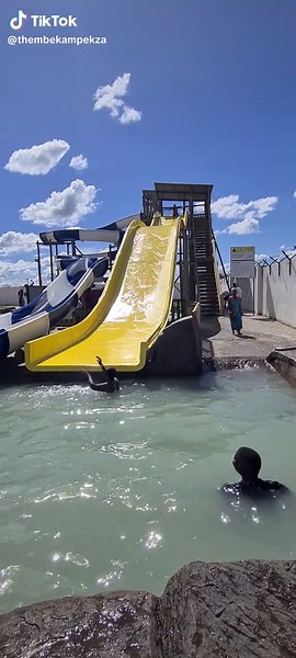 Thembekampekza9 (@thembekampekza)’s video of after all computers crash scene