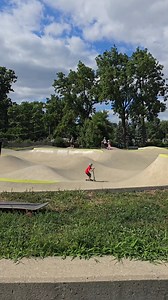 🛹🍂 Did you know? Ferndale has its very own skate park — the perfect fall activity for all ages! 📍 Located in Donald Red Geary Park 📫 2024 Pinecrest Dr, Ferndale, MI 48220 Whether you’re on a skateboard, bike, blades, or scooter, the park is open for everyone to roll, ride, and have fun. (Helmets encouraged!) Grab some fresh air, soak up the fall vibes, and try something new right here in Ferndale. 💙 #DowntownFerndale #FerndaleSkatepark #FerndaleFun #FallInFerndale | Downtown Ferndale
