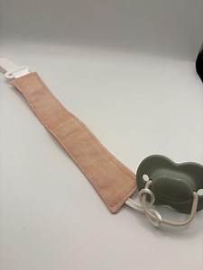 Two Pack Binky Clip | Light Pink AND Dark Pink | White Clip | Pacifier Clips - Etsy UK