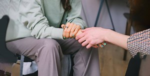 Community Peer Support | Thrive Peer Recovery Services