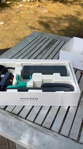 Groomers, can I have your attention for a very special unboxing of the new Arteros EXO hands free dryer. I am honored to be one of the first in the USA to have one of these beauties, so let’s do this…….special note, I apologize I haven’t had time to pressure wash the table since I got back up here….. | Randi Sands