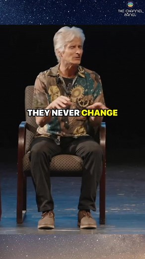 What you send out returns — always. The eternal rhythm of existence reminds us that while everything changes, love remains the one constant. You exist as unconditional love, forever evolving through the cycles of transformation and stillness, reflection and creation. 🌟 Event: The Channel Panel WV – Consciousness & Sound Experience 📅 Dates: Nov 14–16, 2025 📍 Location: Princeton, WV 🎟 Tickets: thechannelpanel.com #ShaunSwanson #UnconditionalLove #LawOfExistence #SpiritualAwakening #ConsciousCr