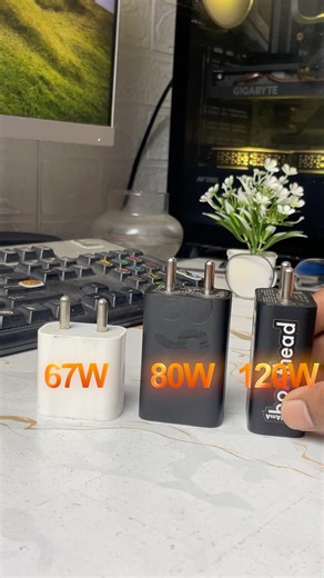 Fast Charging Se Battery Kharab Hoti Hai? 😳 Sach Kya Hai! #shorts