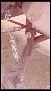 Learn how to install a motorcycle spring step-by-step! 🏍️✨ #jalsaoflight #viralreelsシ #BikeRepair #BikeMaintenance #MechanicTips #allfollowers | Jalsa of light