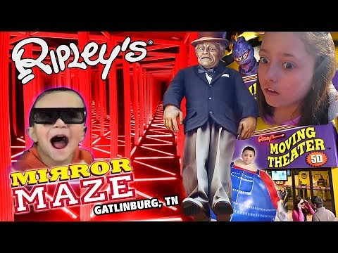 Ripley's Mirror Maze / Old Creepy Man Crush ❤ Dino Boogers / 5D Movies / Gatlinburg, TN Family Vlog