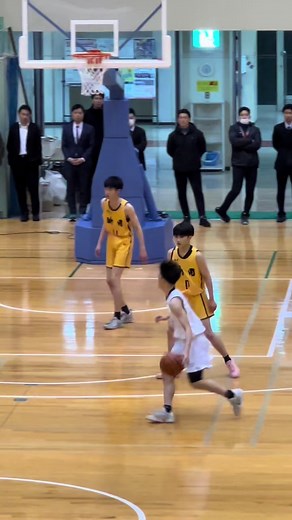 男子準々決勝での新田のスティールからゴールまで