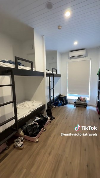 Stay or Nay? Bounce Noosa Overall rating 8.5/10. This hostel is definitely worth the hype. Only 2 main negatives, otherwise this hostel is really excellent. ✅ Clean ✅ Super social ✅ Beautiful hostel ✅ Pool ✅ Built in bunks ❌ Location isn’t really close to anything ❌ No curtains on the beds ❌ WiFi was a bit questionable at times but not a huge negative