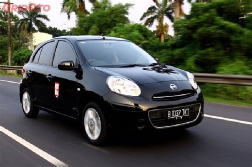 Enggak Kepanasan dan Kehujanan, Nih Daftar Harga Nissan March Bekas 2010-2017 - Gridoto