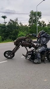 You see Predator on the road...wyd? 🎥-SuwanMacha predator via FB | Worth Harley-Davidson