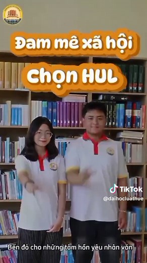 HUL Xét Tuyển Khối C00: Cơ Hội Cho Tâm Hồn Yêu Nhân Văn