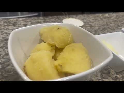 Review and making mashed potatoes with Vitamix Immersion Blender