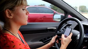 Woman Texting While Driving Stock Footage Video (100% Royalty-free) 3019270 | Shutterstock