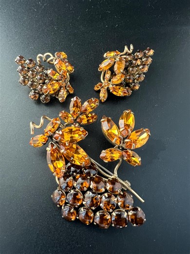 Unsigned Schreiner Set Verified Cabochon Grapes Topaz Leaves - Etsy