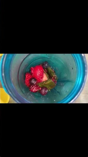 Costco Mixed Berry Protein Smoothie | Easy Healthy Breakfast #shorts