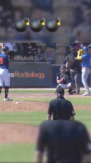 Some say that when Robbie Perkins hits a home run, Scooby Doo goes “Rob run”! 🐶🏃🏻 | Australian Baseball League