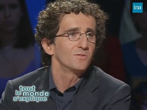 😲💲 PROST : RÉUSSITE ET FAILLITE. «On ne m'aura rien pardonné... ». Critiques sur son management, fermeture d'usine, échec avec Peugeot, rachat de Ligier, pressions politiques : Thierry Ardisson demande à Alain Prost des explications sur la faillite de son écurie de F1 «Prost Grand Prix». > Thierry Ardisson dans "Tout le monde en parle" | France 2 | 09/02/2002 #Ardisson #Arditube #Ina #F1 | INA Arditube