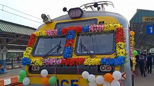 69K views · 3.5K reactions | Eastern Railway introduces state of art MEMU rake in Sealdah – Lalgola section with energy efficient 3-phase propulsion and with enhanced features for passenger convenience & safety. | Eastern Railway Headquarter | Facebook