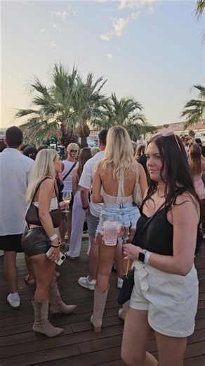 Inside Ushuaïa Ibiza 🇪🇸 One of the World's Most Famous Beach Clubs